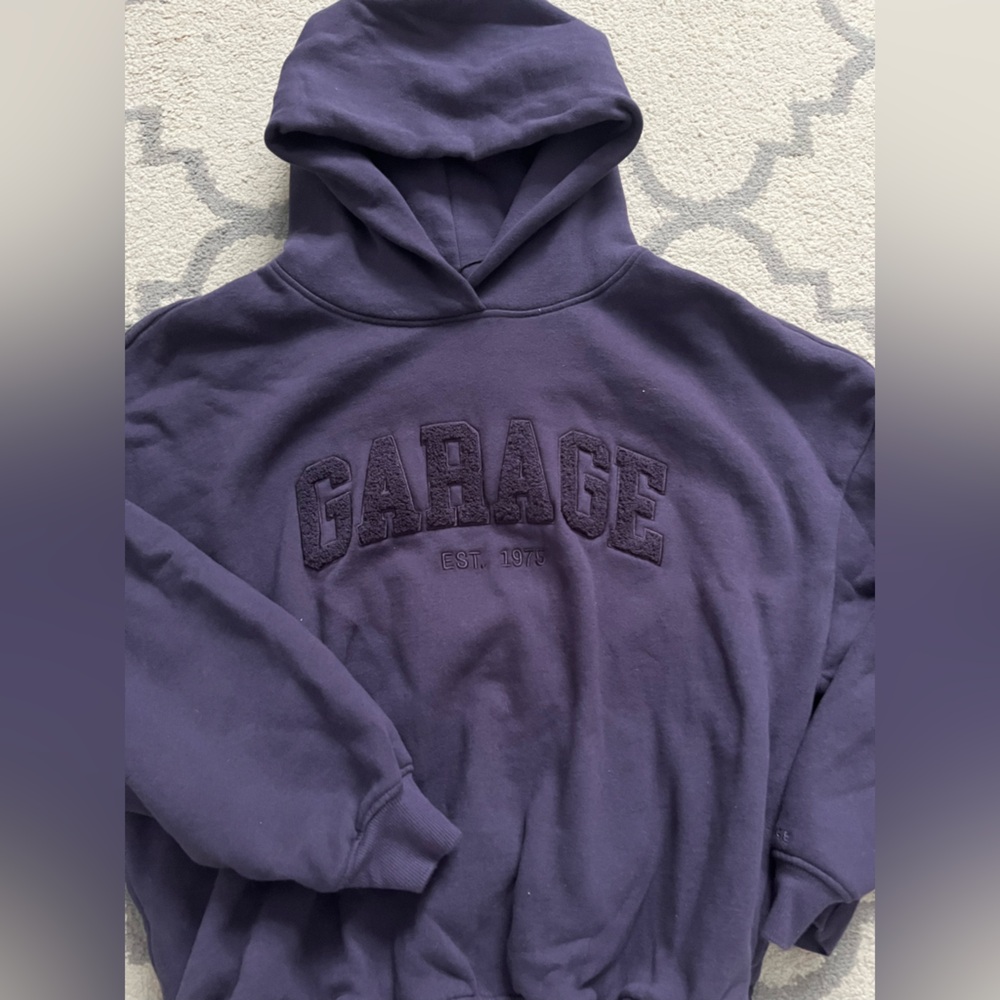 Garage plum hoodie